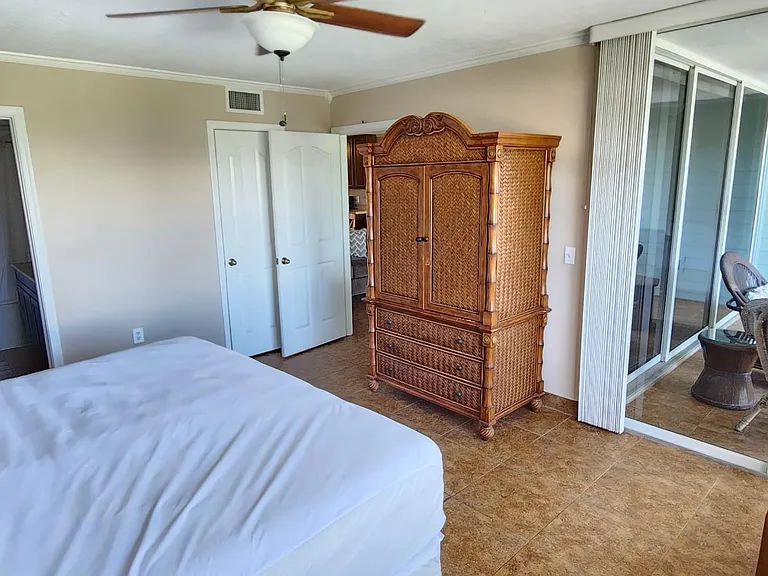 1901 S Roosevelt Blvd #309W — Photo 9