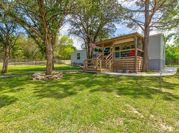 4th image of 3560 Arrowhead Cir