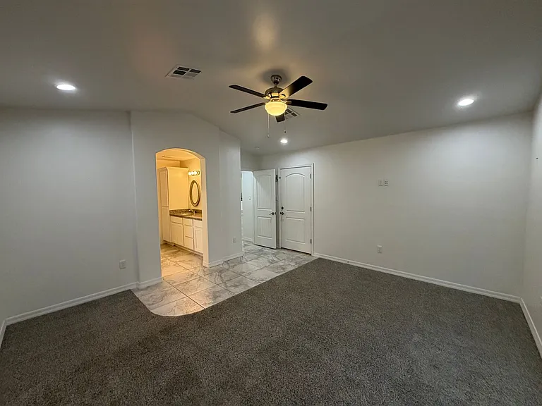 12625 E 48th Dr — Photo 18