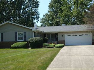 1026 Sherwood Dr, Bluffton, IN 46714