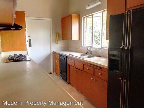 2nd image of 5457 Cromer Pl