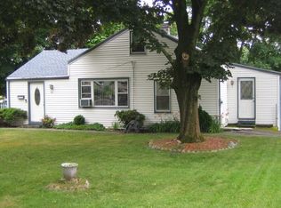 65 Riverbank Rd, Saugus, MA 01906