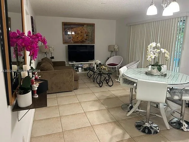 1561 Balfour Point Dr #H — Photo 5