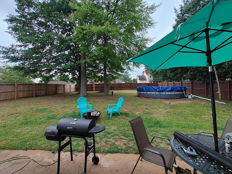Loblolly Dr — Photo 3