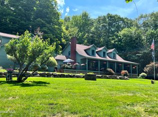 418 S Shore Rd, Northville, NY 12134