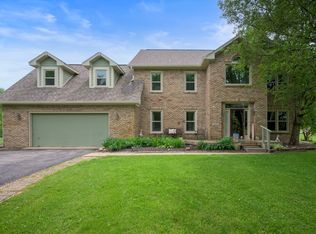 3685 N Hearthstone Ct, New Palestine, IN