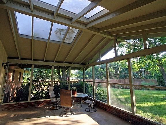 Screen Porch