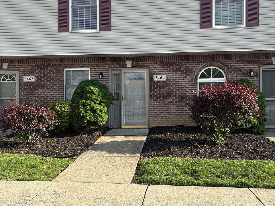 1st image of 3469 S Oaklawn Cir