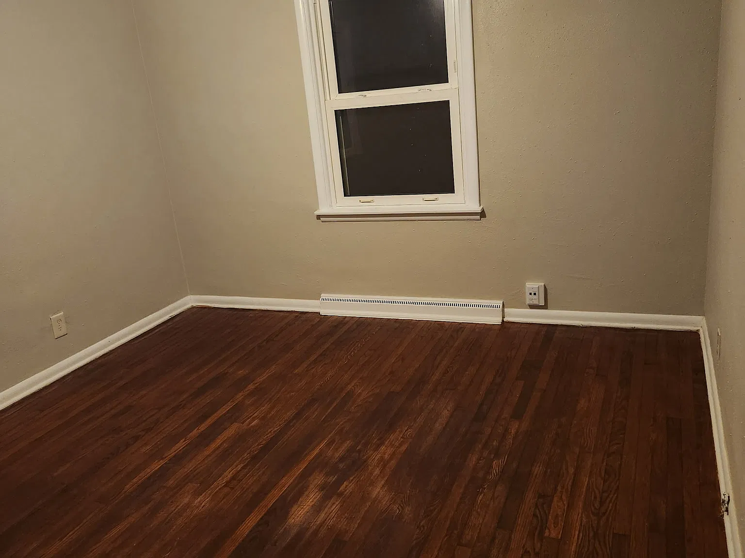 5 bed, 1847 sqft, $2,295 — Photo 4