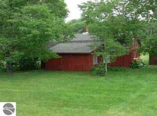 798 S Fairview Rd, West Branch, MI 48661