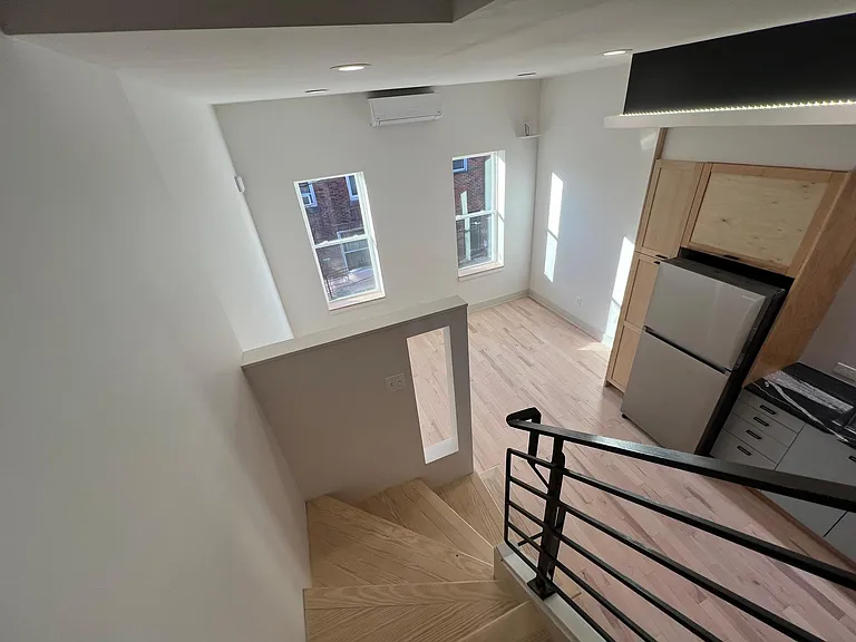 2019 S Beechwood St #2 — Photo 33