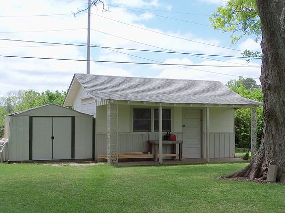 Workshop/elec Shed/lawnmower