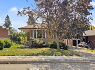 55 Elvaston Dr, Toronto, ON M4A 1N2