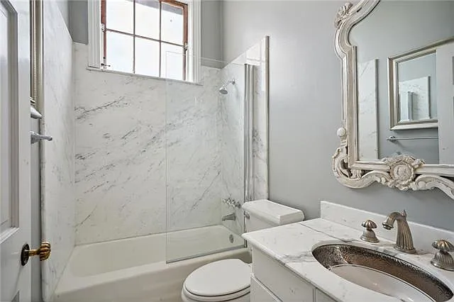 1104 Dauphine St #3 — Photo 21
