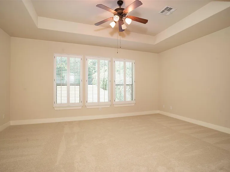 210 Rivulet Ln — Photo 13