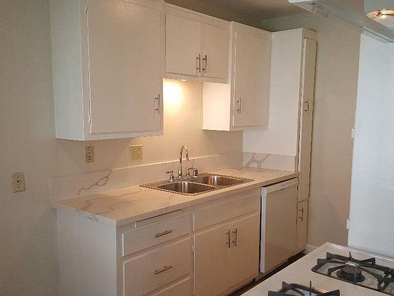 2nd image of 909 S 2nd St #Ef1e5edea