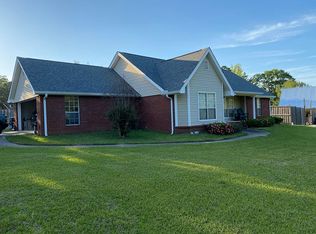 853 Slade Rd, Purvis, MS 39475
