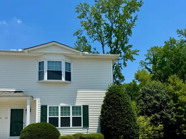1225 Cross Creek Circle #G7, Greenville, NC 27834