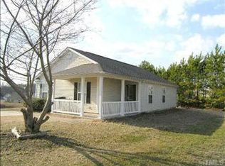 8 Topaz Ct, Durham, NC 27703