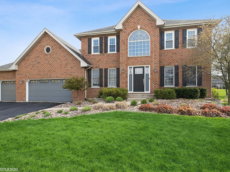 1st image of 21365 Bramble Dr