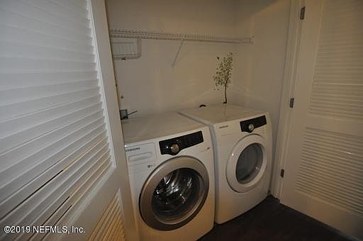 5th image of 6020 Bartram Village Dr
