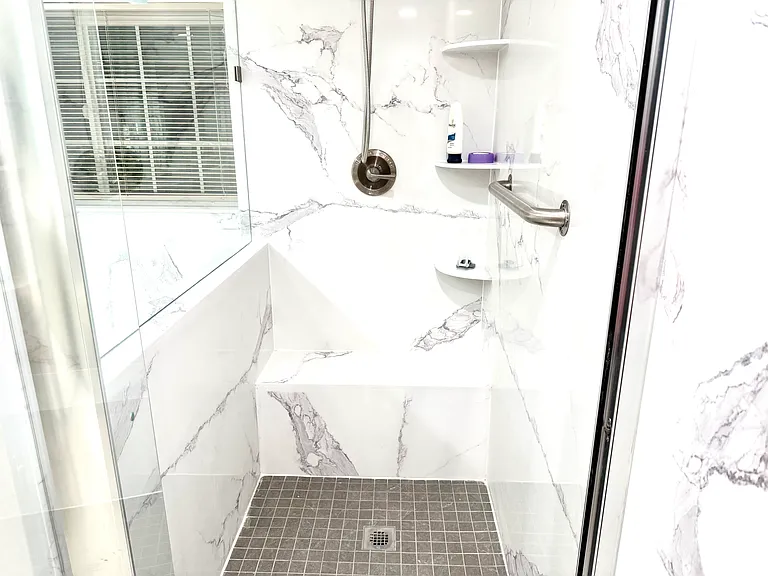 1023 Foothill Dr — Photo 8