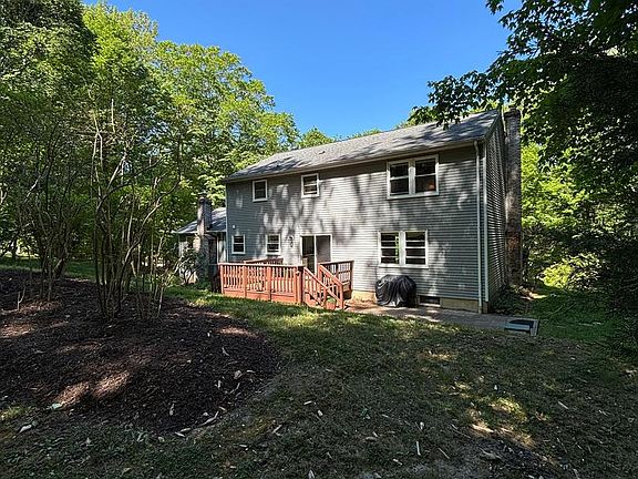 3rd image of 10265 Greystone Rd