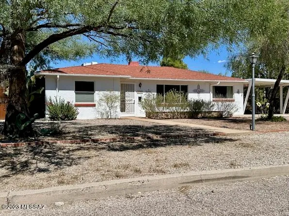 2701 E La Cienega Dr, Tucson, AZ 85716