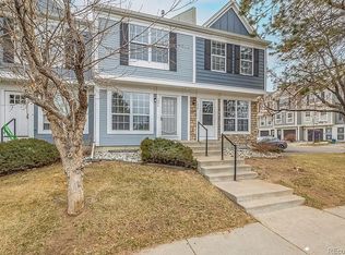 1046 S Paris Ct, Aurora, CO 80012