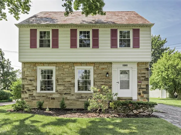 4030 Silsby Rd, University Heights, OH 44118