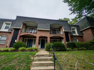5911G Prince James Dr, Springfield, VA 22152