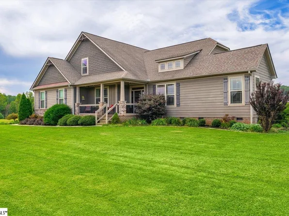 6 Fancy Ln, Travelers Rest, SC 29690