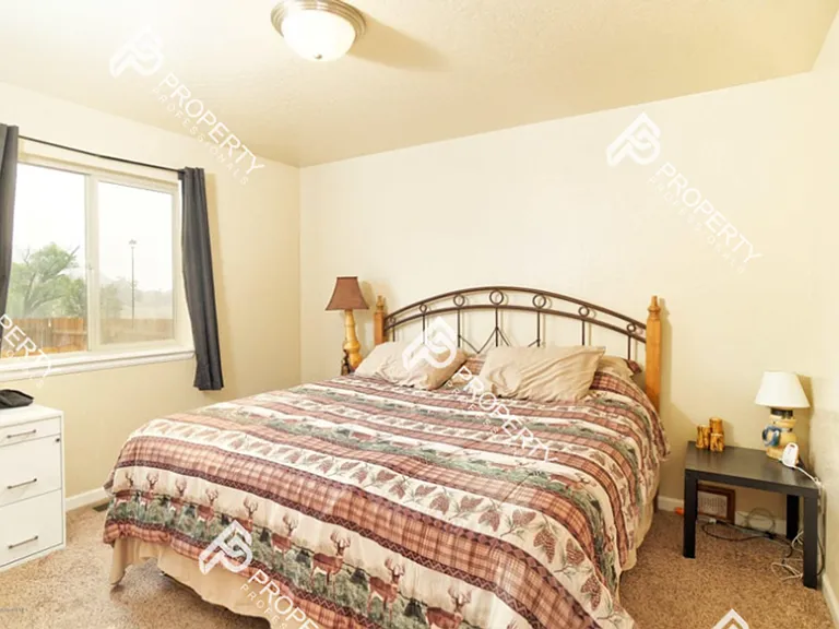 358 Grullo Ln — Photo 9