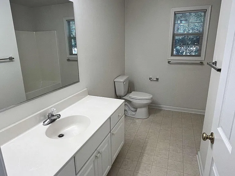 921 S Talbot St #C — Photo 8