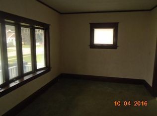 2521 73rd St, Kenosha, WI 53143