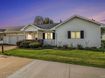 3339 Pine Villa Ct, Grand Blanc, MI, 48439