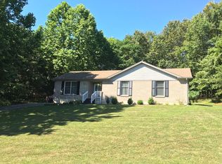 32 Robin Way, Brandenburg, KY 40108