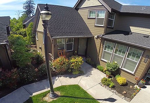 1st image of 761 NE 73rd Ave