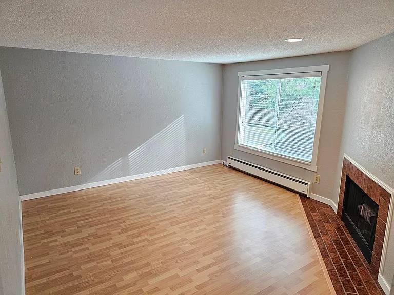 2517 NE 4th St #514 — Photo 10