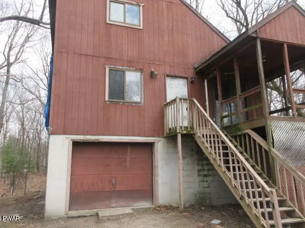 104 Nicole Ct, Dingmans Ferry, PA 18328