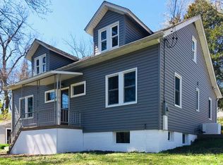 1530 Center Dr, Barnhart, MO 63012