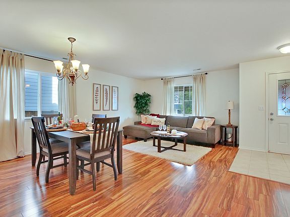 4th image of 13616 116th Avenue Ct E