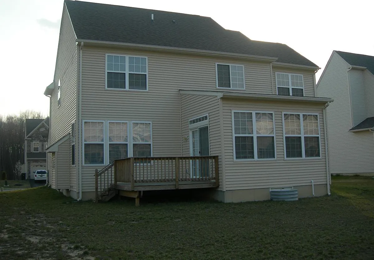 219 Topaz Circle — Photo 3