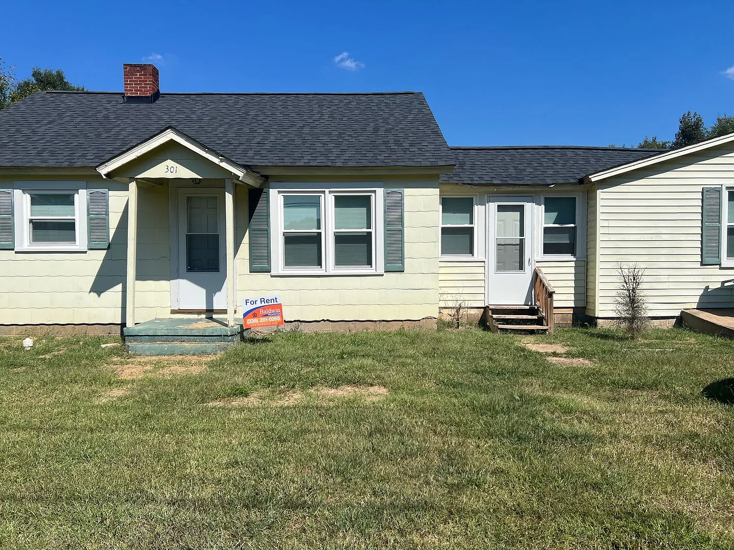 Simple house in great location — Photo 1
