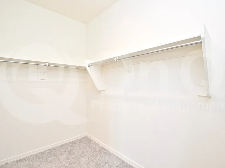 358 S Borromeo Dr — Photo 19