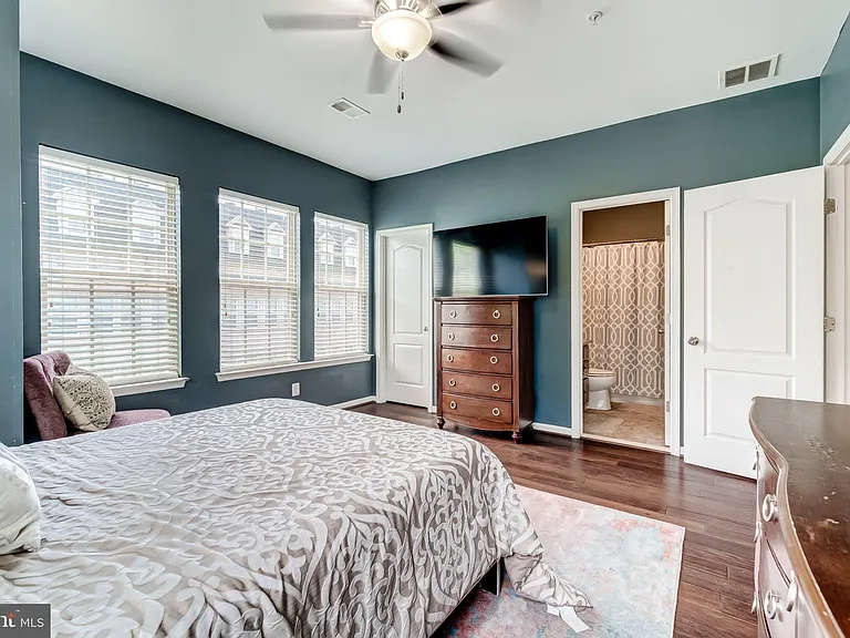 510 Overlook Park Dr #32 — Photo 46