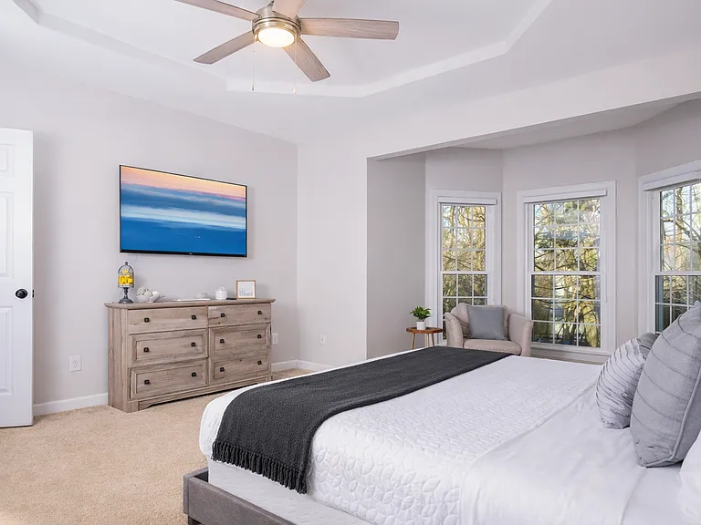 10315 Rougemont Ln — Photo 18