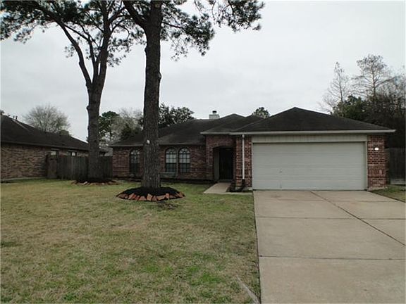 3rd image of 19614 Hunt Lake Ln