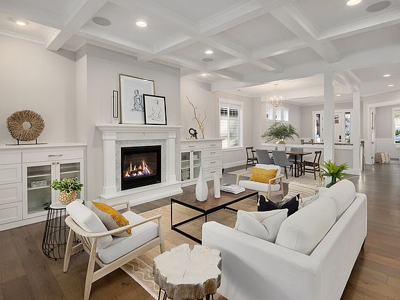 5th image of 650 Landmark Ct NE