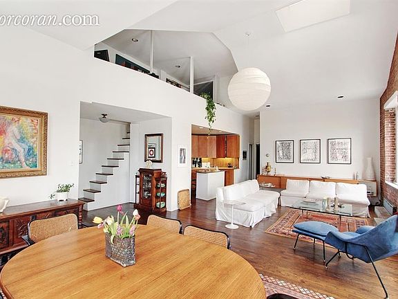 2nd image of 257 Church St APT 5